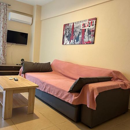 E & F Sea View Flat Apartment เนอาเปรามอส ภายนอก รูปภาพ